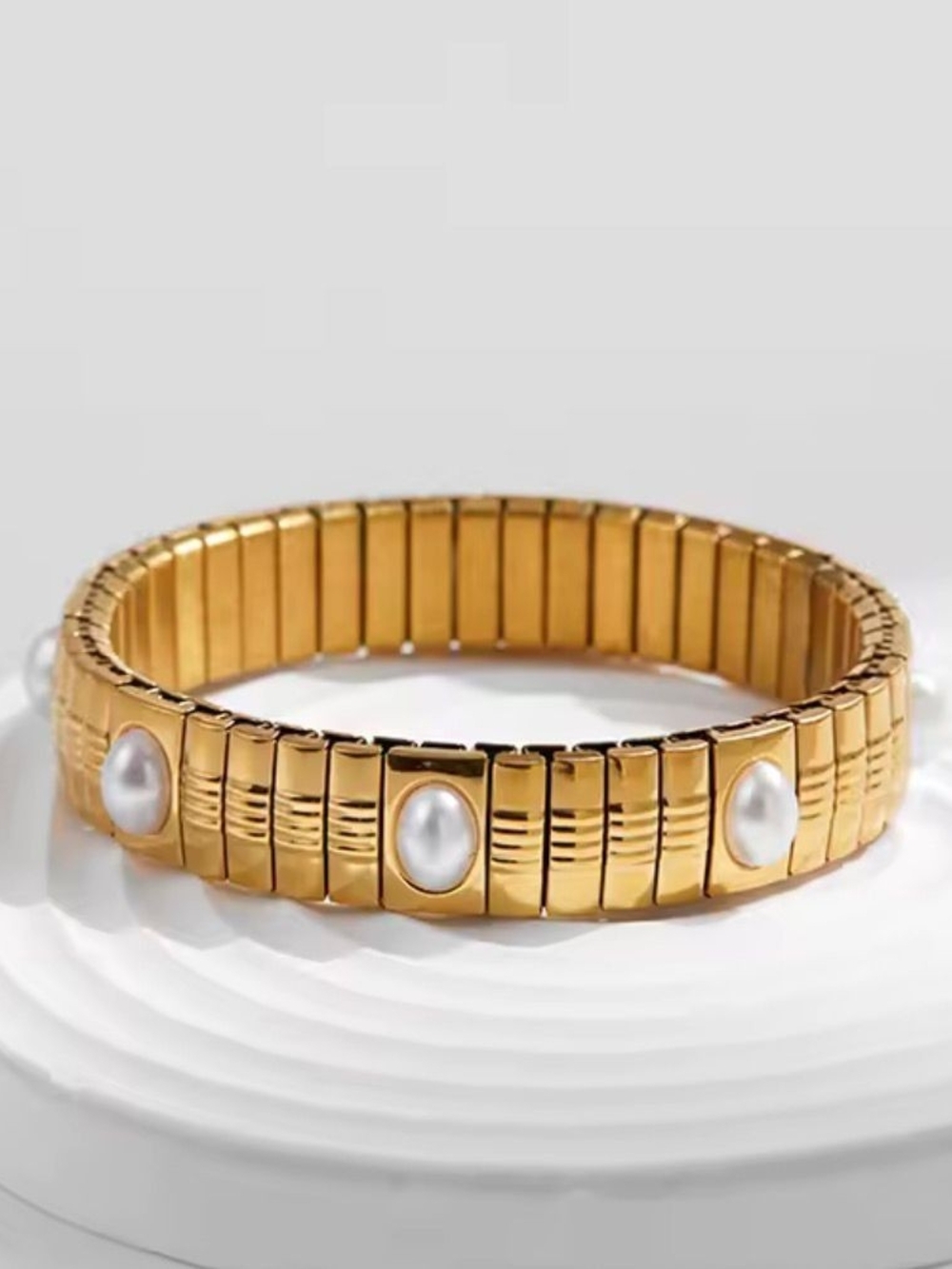 Gold Tone Stretch Bracelet with White Pearls - Picture 3 of 3